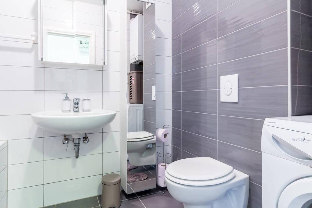 Flexible Selfcheckins 9 - Zagreb - Garage - Electric Vehicle Ccharger - Loggia - New - Apartments Repinc 9 Eksteriør bilde