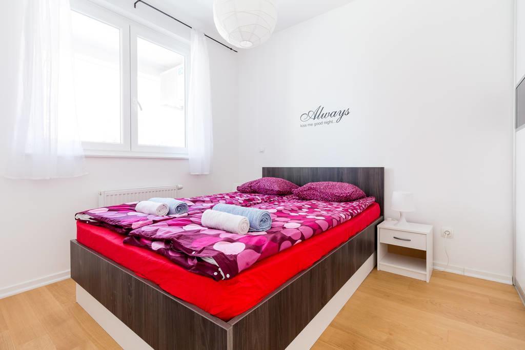 Flexible Selfcheckins 9 - Zagreb - Garage - Electric Vehicle Ccharger - Loggia - New - Apartments Repinc 9 Eksteriør bilde